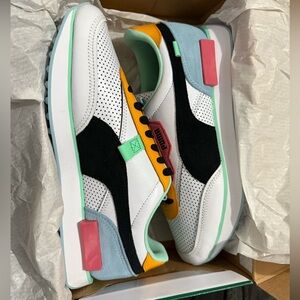 Puma Men's White Black Mint Pink Accent Sneakers